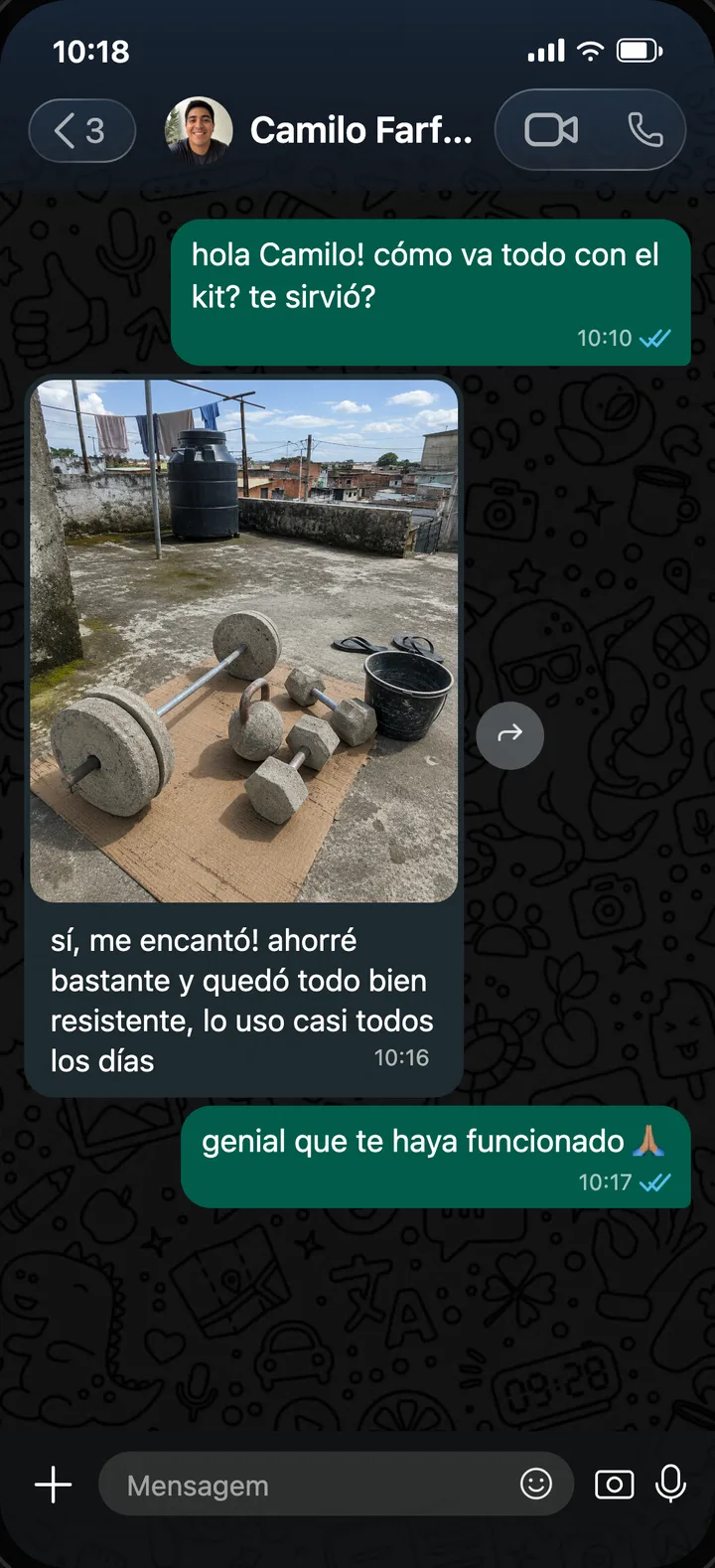 Captura de WhatsApp de Camilo Farfán, Arequipa, Perú: le encantó, ahorró bastante y el equipo quedó resistente